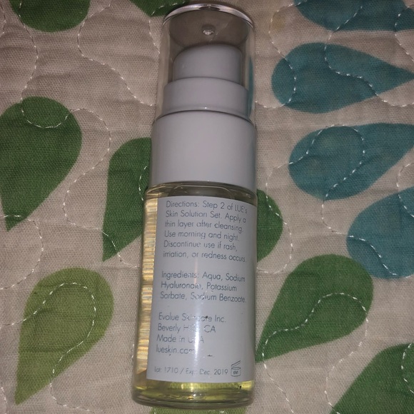 3/15 Lué hydrating and calming serum - Picture 2 of 3